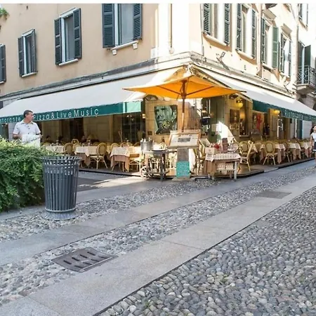 Brera Vicolo Fiori Appartamento *