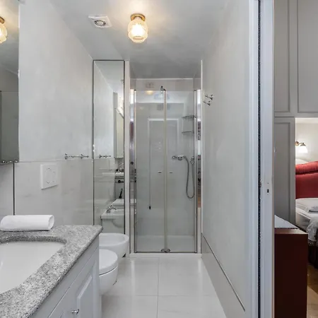 Brera Vicolo Fiori Apartment